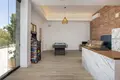 Haus 5 Schlafzimmer 380 m² Dos Hermanas, Spanien