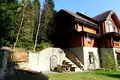 House 300 m² Skhidnytsia, Ukraine