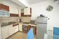 Mieszkanie 3 pokoi 97 m² Opcina Baska, Chorwacja