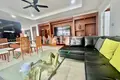 2 bedroom apartment 128 m² Pattaya City, Thailand