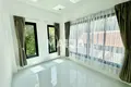 5-Zimmer-Villa 180 m² Thep Krasatti, Thailand