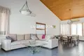 Dom 5 pokojów 630 m² w Latsia, Cypr