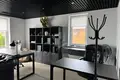 Office 23 m² in Tarasava, Belarus