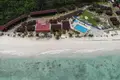Exclusivo Complejo Turístico Operativo en Isla Pulau Tinggi (3.7 Ha, 88 Unidades) — $5,000,000