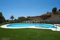 Mieszkanie 2 pokoi 93 m² Fuengirola, Hiszpania