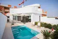villa de 3 chambres 84 m² Torrevieja, Espagne