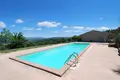 Revenue house 200 m² in Todi, Italy