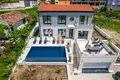 4 bedroom house 250 m² Tivat, Montenegro