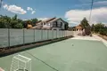 Dom 5 pokojów 256 m² Imotski, Chorwacja