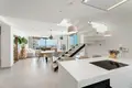 3 bedroom apartment 173 m² Artola, Spain