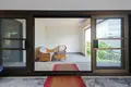 Villa mit 2 Schlafzimmern 345 m² Rawai, Thailand