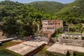 6 bedroom house 350 m² Morinj, Montenegro