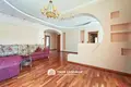 Haus 6 zimmer 360 m² in Ozyaritska Slabadski rural council, Belarus