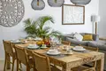 Готовый бизнес 1 800 м² Чаенг Мон, Таиланд