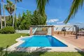 Haus 3 Schlafzimmer 210 m² Dos Hermanas, Spanien