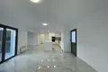 Квартира 4 спальни 350 м² в Агиос Тихонас, Кипр