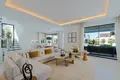 Haus 4 Schlafzimmer 593 m² Dos Hermanas, Spanien
