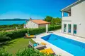 Villa de tres dormitorios 180 m² Pola, Croacia