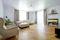 House 251 m² Kalodziscanski sielski Saviet, Belarus
