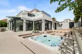 4 bedroom house 413 m² San Pedro Alcantara, Spain