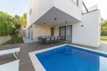 6-Schlafzimmer-Villa 300 m² Trau, Kroatien