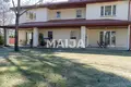 Apartamento 12 habitaciones 375 m² Upesciems, Letonia