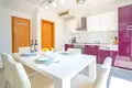 Dom 6 pokojów 300 m² Krk, Chorwacja