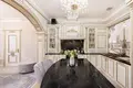 3-room apartment for rent. 76 m2 in the residential complex "Scarlet Sails"