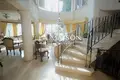 7 bedroom house 370 m² Chloraka, Cyprus