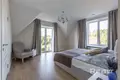 4 bedroom house 298 m² Astrashitskagaradokski rural council, Belarus