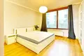 3 room apartment 85 m² in Warsaw, Poland