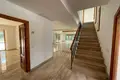 Haus 5 Schlafzimmer 463 m² Dos Hermanas, Spanien
