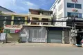 Casa 6 habitaciones 275 m² en Sangkat Phsar Daeum Thkov, Camboya