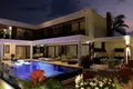 Villa de 5 habitaciones 750 m² Girne Belediyesi, Chipre del Norte