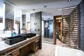Chalet 5 chambres  en Lyon, France