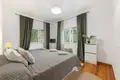 3 bedroom house 287 m² Dos Hermanas, Spain