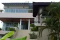 Villa 9 Schlafzimmer 1 100 m² Rawai, Thailand