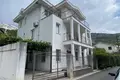 Haus 5 zimmer 300 m² Budva, Montenegro