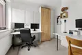 5 room apartment 107 m² Warsaw, Poland