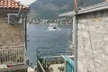 Haus 2 zimmer  Lepetane, Montenegro