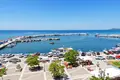 Hôtel 2 500 m² à Nea Skioni, Grèce