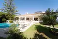8 bedroom House 710 m² Artola, Spain