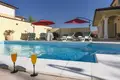 villa de 5 chambres 194 m² Galizana, Croatie