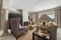 2 bedroom house 150 m² Dos Hermanas, Spain