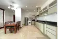Piso independiente 2 habitaciones 120 m² en Sangkat Boeng Tumpun 1, Camboya