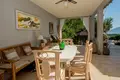 Вилла 5 спален 329 м² lAlfas del Pi, Испания