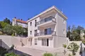 3 bedroom house 270 m² Rijeka Rezevici, Montenegro