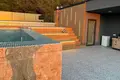 4 bedroom Villa 480 m² Skaljari, Montenegro