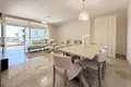 Mieszkanie 3 pokoi 143 m² Manilva, Hiszpania