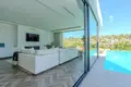 4 bedroom house 372 m² Dos Hermanas, Spain